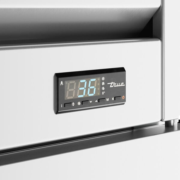 Refrigerador vertical True T-19-HC de 27", una sección, puerta sólida con bisagras a la derecha, 115 V