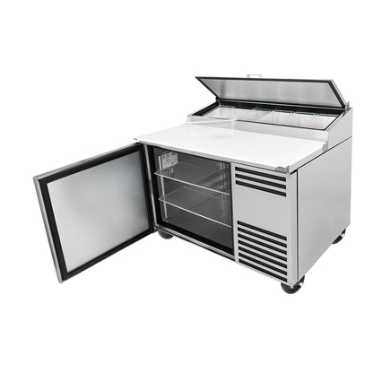 Mesa de preparación de pizza True TPP-44-HC de 44" serie TPPAT con base refrigerada